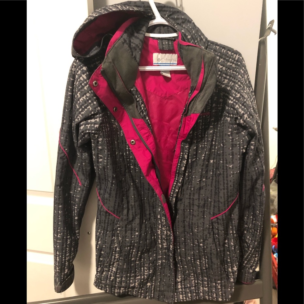 Columbia grey and hot pink windbreaker Extra Large